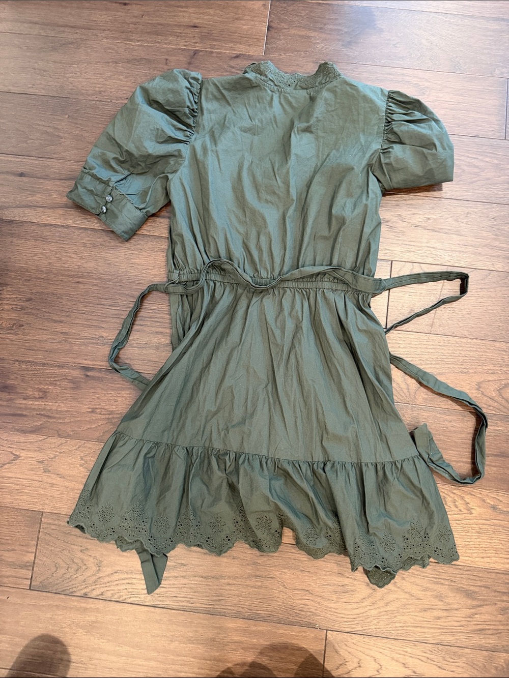 GAP Olive Green Puff Sleeve Eyelet Mini Dress Size Medium - C11-282 - Picture 7 of 9